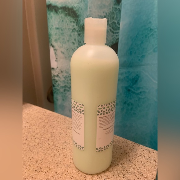 New Cooling cucumber lotion by Indian Springs Calistoga. 16 oz. - Picture 2 of 6